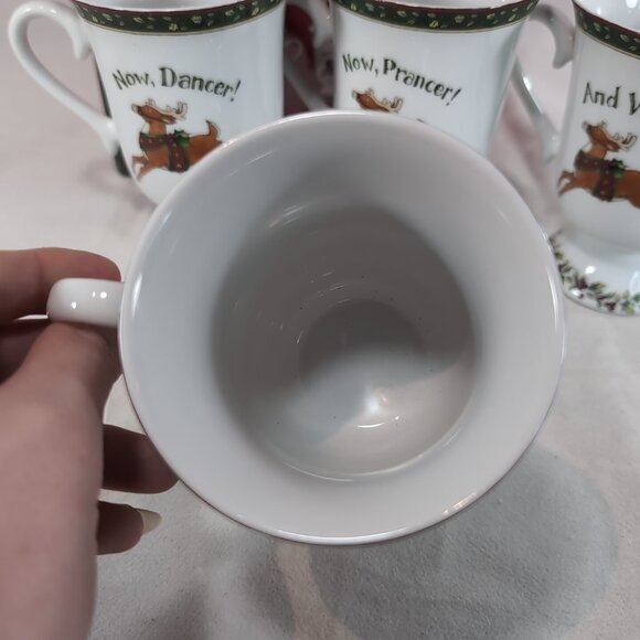 Portmeirion A Christmas Story 4 Pedestal Mugs Salt Pepper Shaker Set Winget - Picture 13 of 16